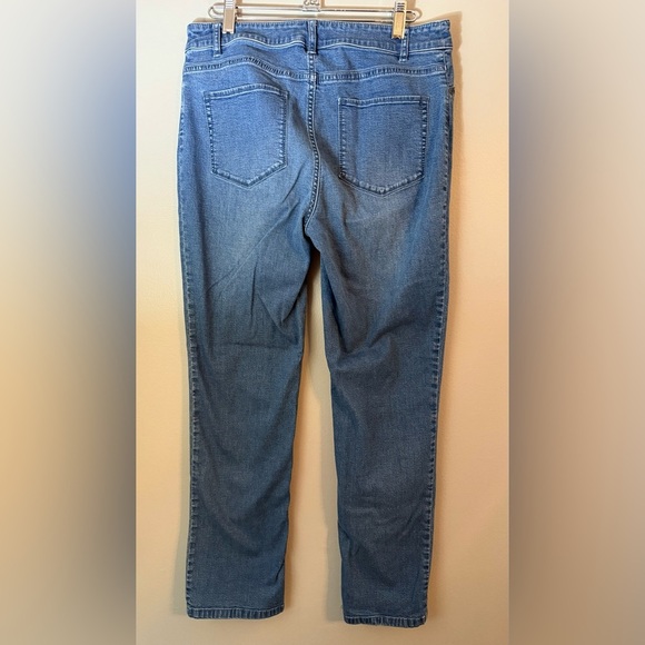 J.Jill Petite Tried and True Blue Straight Slim Leg Mid Rise Denim Jeans Size 8P - Picture 3 of 11